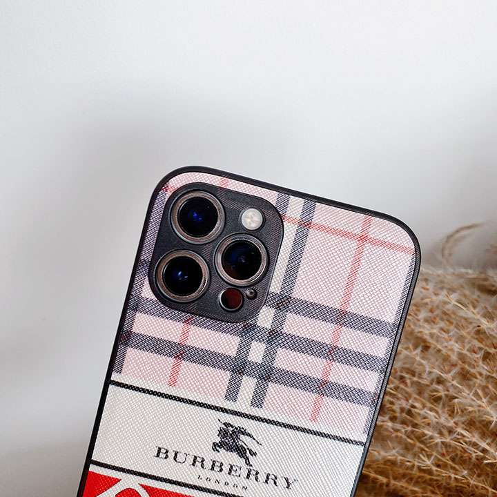 Burberryケースアイフォン 11カジュアル